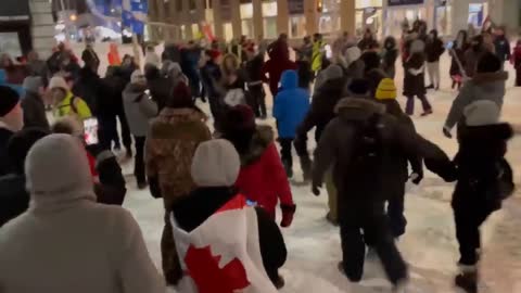 CBC crew leaves as demonstrators shout Fake News! - Feb 19 2022