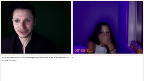 --STALKER JUMPSCARE TROLLING on OMEGLE /////