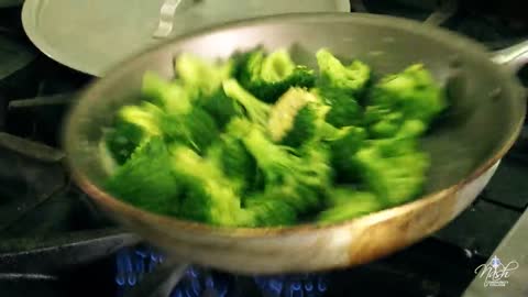 Pan Steamed Broccoli