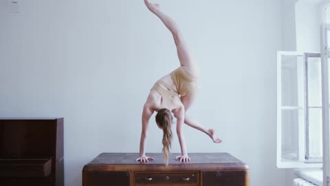 Acro yoga and Acro balance