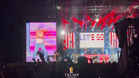 Trump in Kid Rock Concert