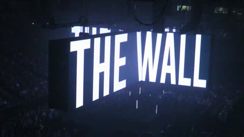 Roger Waters - Another Brick in the Wall part 2 & 3 7-30-2022 Minneapolis