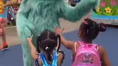 A Sesame Place Character Ignored Two Black Girls