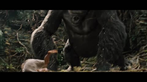 KING KONG (2005) - Ann Entertains Kong