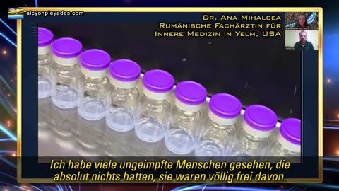 Fluoreszenz in den Gesichtern geimpfter Menschen unter UVA-Licht. Etwas im Inneren bricht das Licht