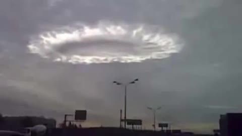 UFO OVNI Mothership Cloud in RUSSIA