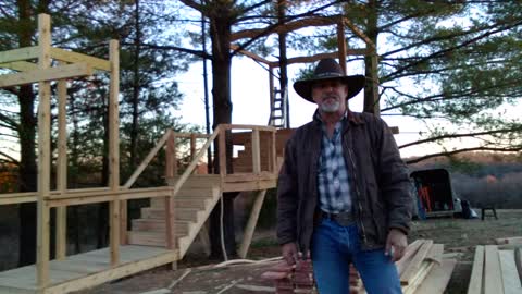 Update on 100% cedar treehouse in central Missouri by Bigfoot Treehouses