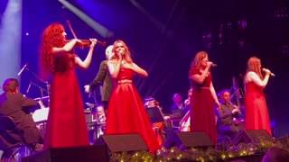 Celtic Woman Auld Lang Syne