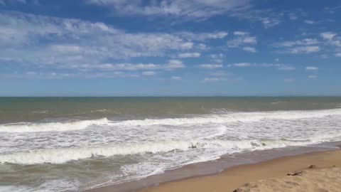 Mar na praia - é lindo!