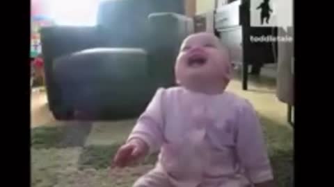 Baby super laughing video clip