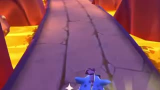 Blue Hyena Crash Skin Gameplay - Crash Bandicoot: On The Run!