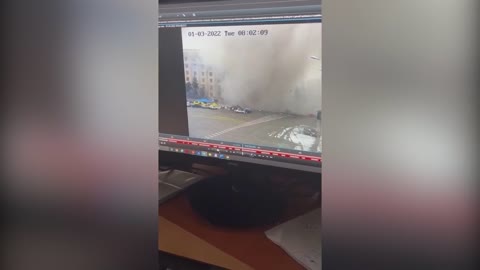 Ukraine live- Moment Russian missile airstrike smashes into Kharkiv city council building