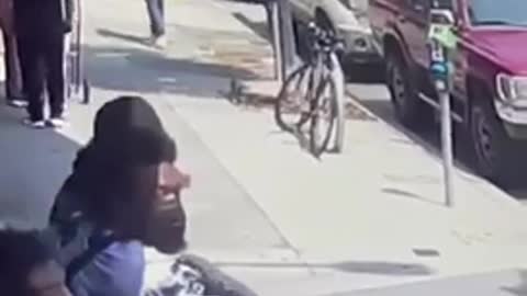 Video: Motorist In SF Catches Smash-and-Grab Thief In Act, Gives Him Beating