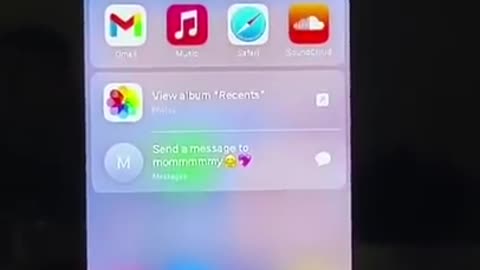 Screen mirroring my girlfriends phone *WAIT FOR THE END* | Amani & Israel