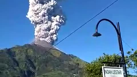 Merapi mount eruption - Volcano