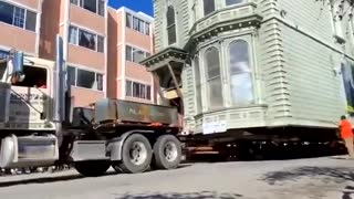 Old House Moving Through San Fran