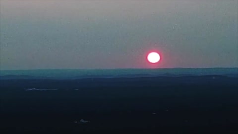 L'atmosphère - Obstacle visuel au coucher du soleil