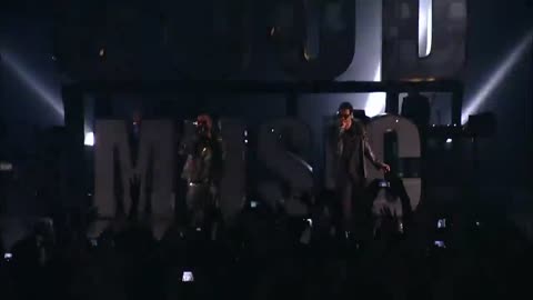 Kanye West X JayZ - HAM (LIVE ) VIDEO