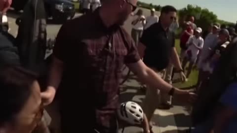 POTUS Crash! Secret Service Nearly Shoots Bicycle to Death