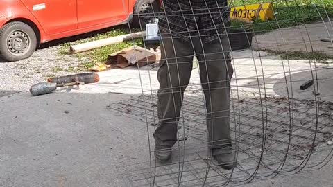 Arranging cage for welding.