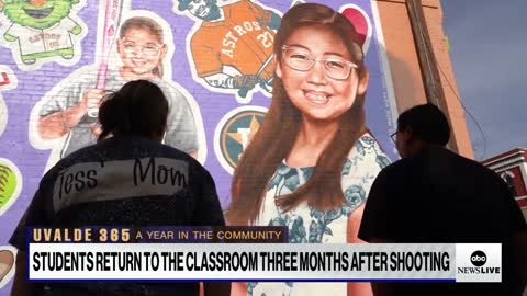 Students in Uvalde return to school for 1st day of class l ABCNL