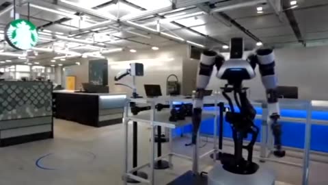 This Starbucks located in South Korea is run by 100 robots and only 2 humans