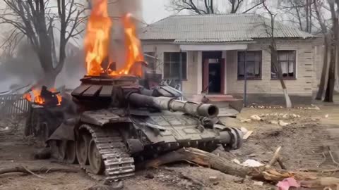Chernihiv region - Burning Russian T 72B3 Tank