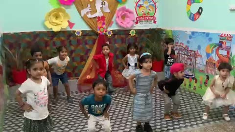 Kids dance