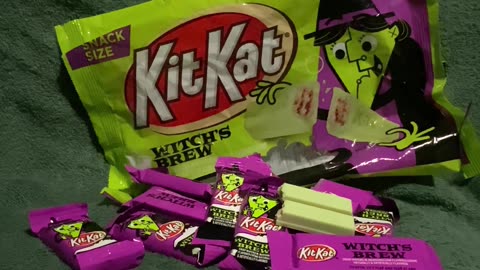 Kit Kat Witches Brew Taste test