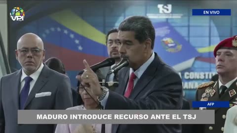 O ditador Nicolás Maduro, após 3 dias sequestrando testemunhas eleitorais para forçá-las a assinar e falsificando atas com cubanos e chineses.
