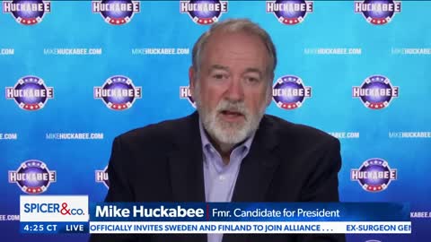 Mike Huckabee: Democrats are in trouble if their best bet in 2024 is Hillary Clinton