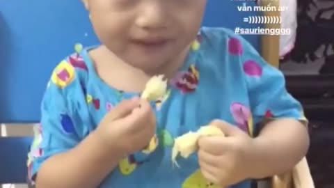 My Nephew first time try to eat Durian