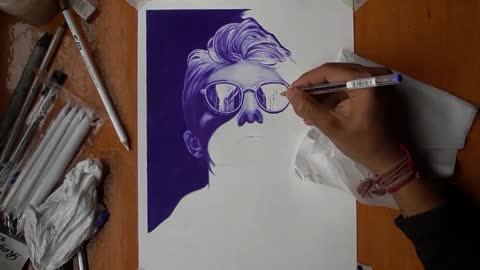 Time-lapse realistic ballpoint pen drawing
