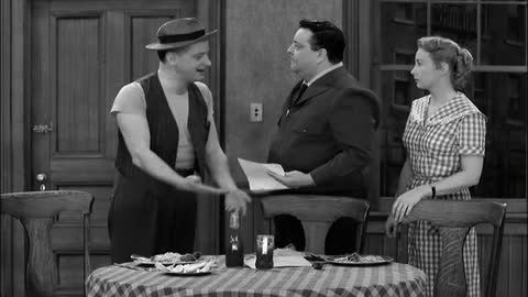 Honeymooners E28 (The Worry Wart)