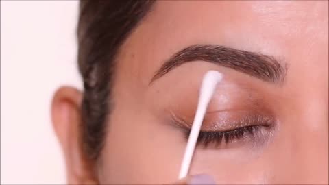 Makeup Tricks That Hide WRINKLES on Eyelids