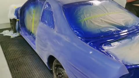 Car surface polishing spray paint