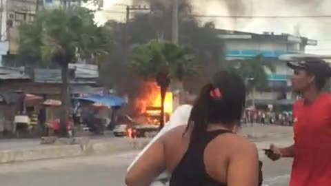 Deafening gas truck explosion in Rio de Janeiro