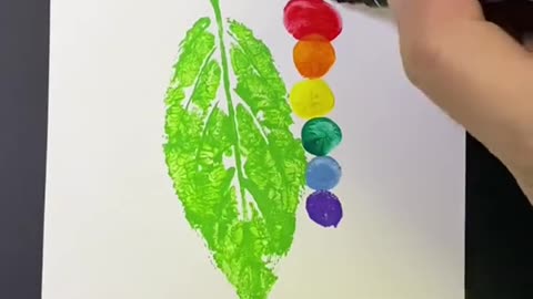Whimsical Leaf and Bug Drawing DIY: Nature-Inspired Creativity!