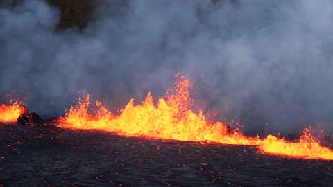Iceland Volcano Eruption 2022 - The beginning - First Day 4k with sound