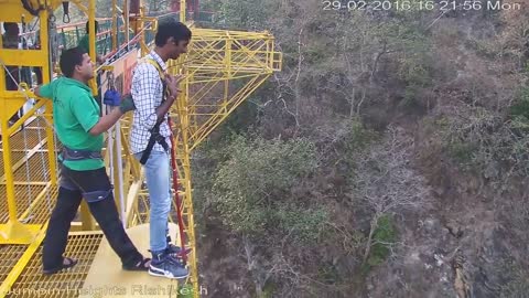 Funny bungee jump in Rishikesh