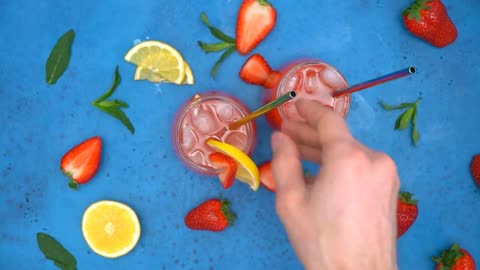 Sparkling Strawberry Lemonade