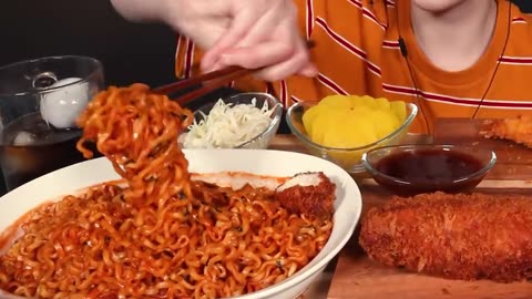 CHEESE ROLL CUTLET, SPICY NOODLES AND DEEP FRIED SHRIMP MUKBANG ASMR