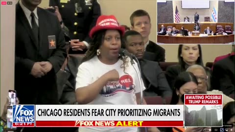 Chicago Voters Confront Mayor on Migrant Spending