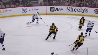 NHL: Steven Stamkos scores in 5 consecutive games for the Lightning!