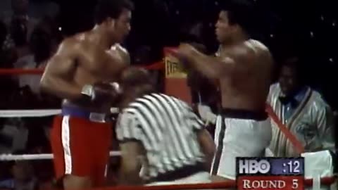 George Foreman vs Muhammad Ali - Oct. 30, 1974 - Entire fight - Rounds 1 - 8 & Interview