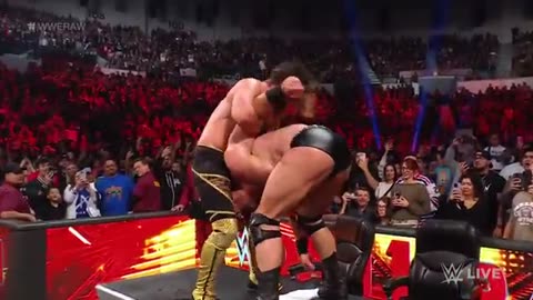 Seth "Freakin" Rollins vs. Drew WMcintyre