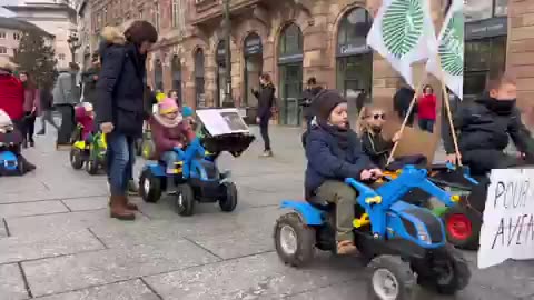 French children joined the farmers' protests with their four-wheelers in Strasbourg #shorts