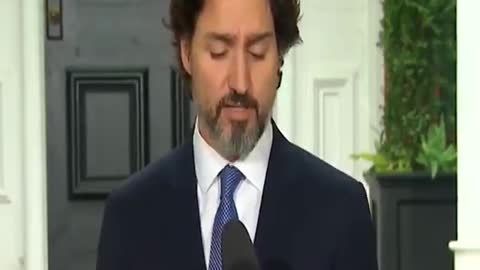 TRUDEAU DESTROYED HIMSELF IN 2 MINUTES, OH CANADA !!