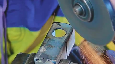 Making a Power File With Angle Grinder Partner