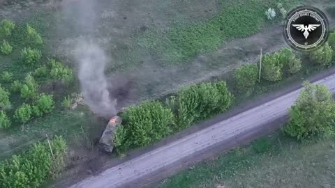 RU armor hit by fpv then a M2 Bradley and Cluster shells attempt to take out the surviors